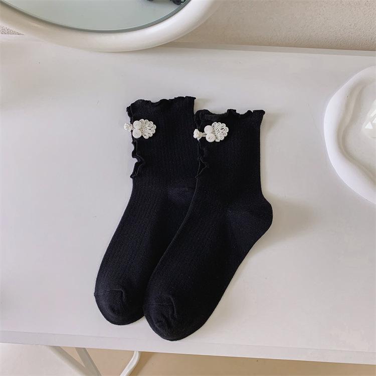 Personalized Women S Socks, Autumn New Chinese Style Cheongsam Buttons, Cotton Socks, Dark Black And White Contrasting Socks, National Tide Literary чорний
Personalized Women S Socks, Autumn New Chinese Style Cheongsam Buttons, Cotton Socks, Dark Black And White Contrasting Socks, National Tide Literary чорний