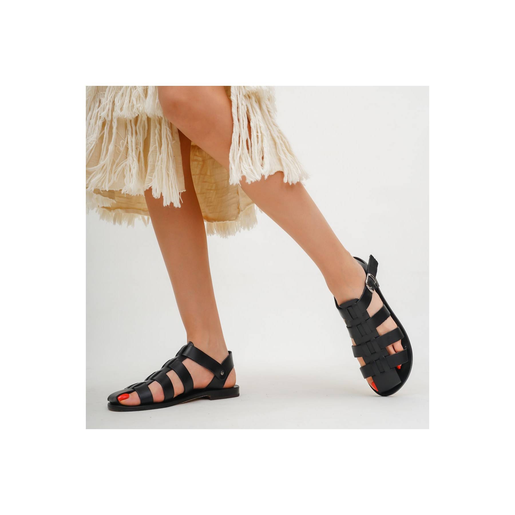 Женские сандалии из натуральной кожи Новые летние удобные дышащие повседневные качественные стильные легкие сандалии
Женские сандалии из натуральной кожи Новые летние удобные дышащие повседневные качественные стильные легкие сандалии