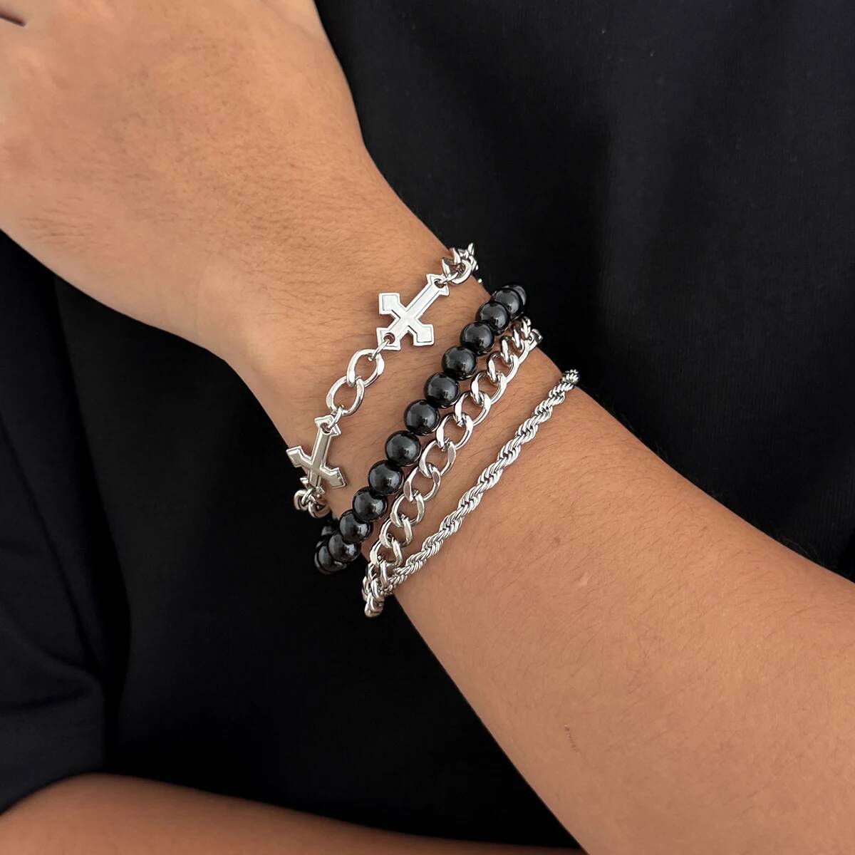 Ingemark 4Pcs/Set Punk Cross Beads Chain Bracelets for Men on Hand Hip Hop Adjustable Chain Bangles Couple Halloween Jewelry
Ingemark 4Pcs/Set Punk Cross Beads Chain Bracelets for Men on Hand Hip Hop Adjustable Chain Bangles Couple Halloween Jewelry