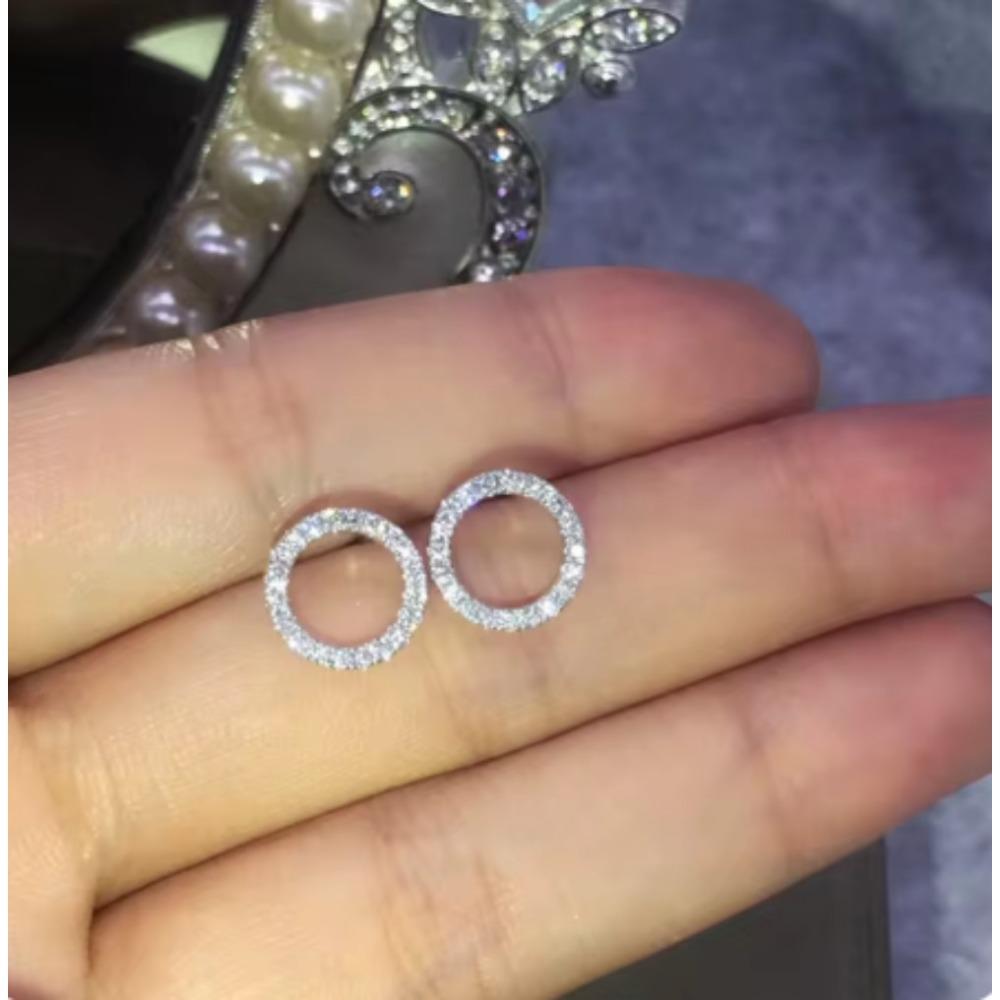 Moonso Fashion универсальные ослепительные круглые серьги-гвоздики с кристаллами кубического циркония минималистичные серьги для подростков женские украшения e6874 белый
Moonso Fashion универсальные ослепительные круглые серьги-гвоздики с кристаллами кубического циркония минималистичные серьги для подростков женские украшения e6874 белый