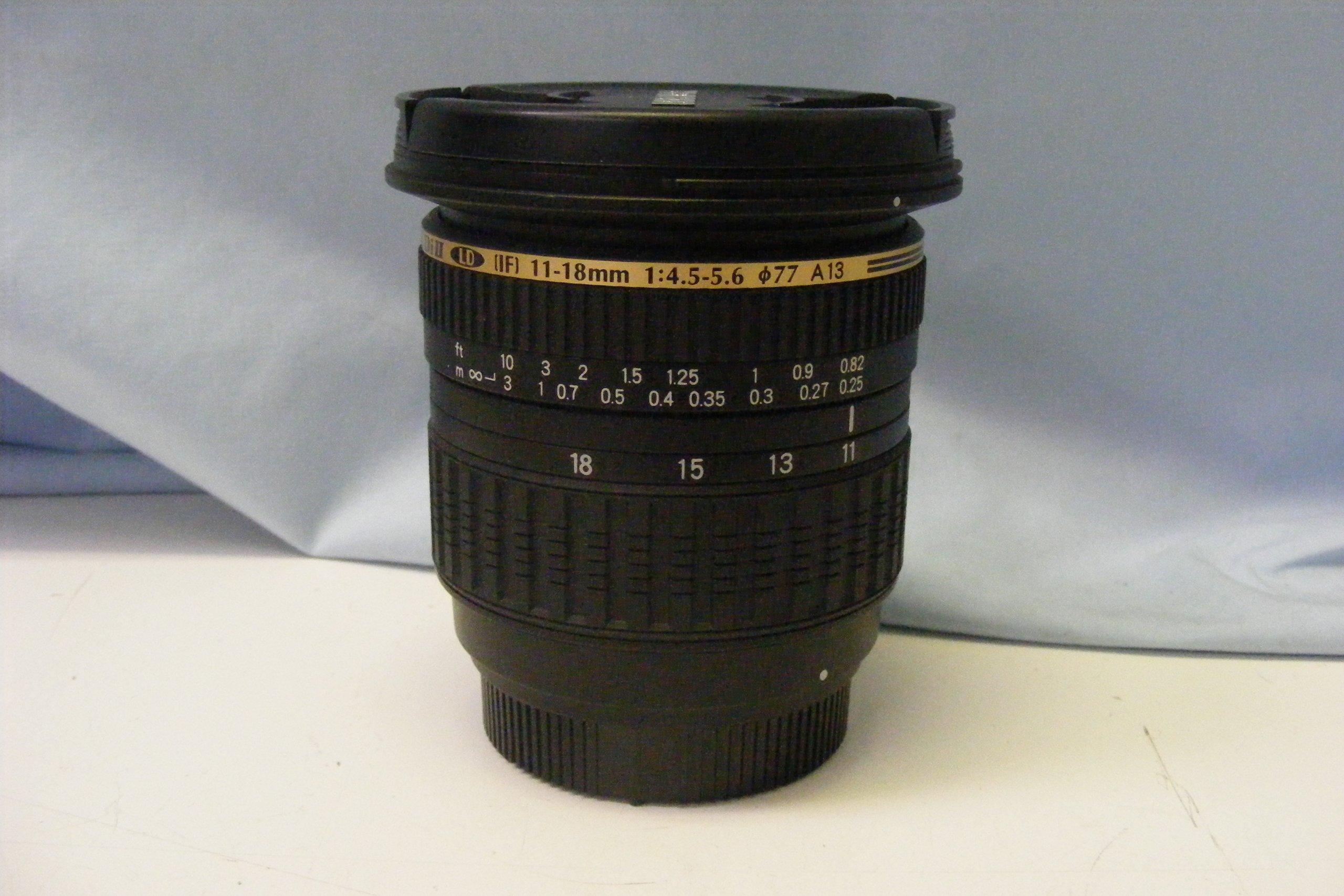 Tamron AF SP LD Aspherical Lens for Nikon Digital SLR Camera 11-18mm F/4.5-5.6 DI-II (IF)
Tamron AF SP LD Aspherical Lens for Nikon Digital SLR Camera 11-18mm F/4.5-5.6 DI-II (IF)
