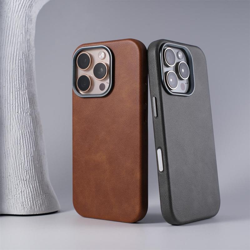 Retro Crazy Horse Leather Texture MagSafe Phone Case For iPhone 16 16pro max 15 14 Pro 13 Alloy Lens Wireless Charging Cover For iPhone 16 Pro Max чорний
Retro Crazy Horse Leather Texture MagSafe Phone Case For iPhone 16 16pro max 15 14 Pro 13 Alloy Lens Wireless Charging Cover For iPhone 16 Pro Max чорний
