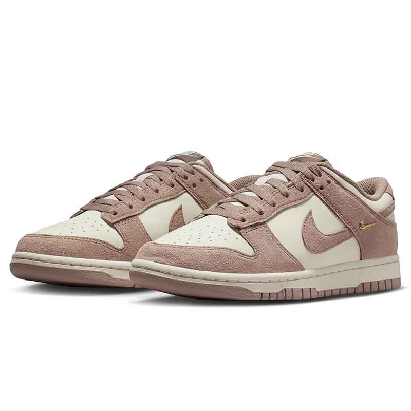 Жіночі кеди Nike Dunk Low 36.5
Жіночі кеди Nike Dunk Low 36.5