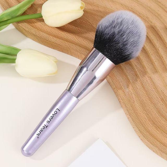 Choyu - Powder Brush Purple
Choyu - Powder Brush Purple