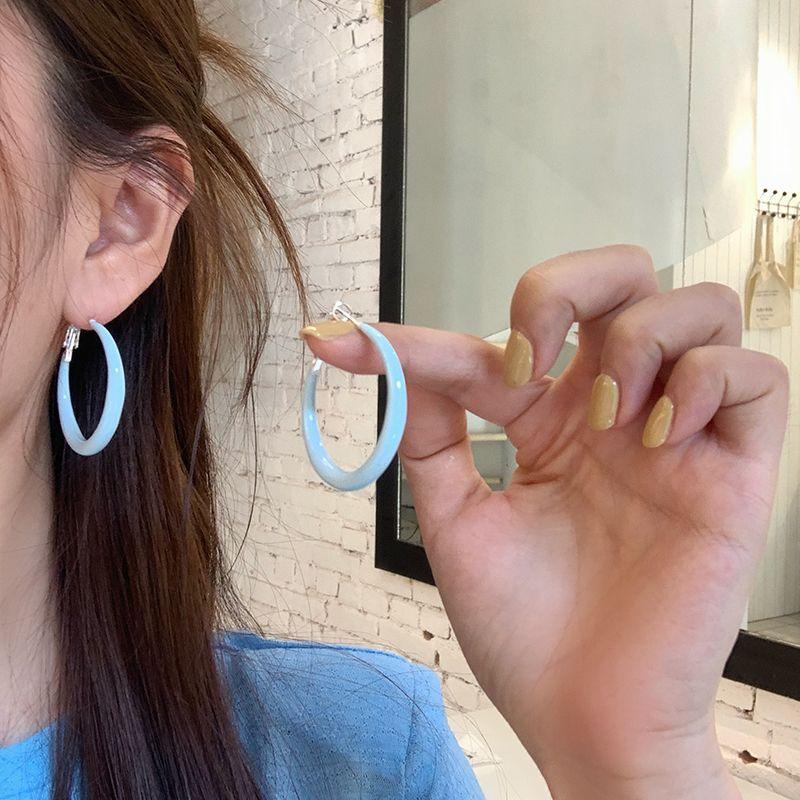 Summer Colorful Dopamine Color Matching Enamel Earrings Female Earclip Earrings Accessible Luxury Fancy Elegant Ear Studs Earrings S925 silver needle-baby blue pair
Summer Colorful Dopamine Color Matching Enamel Earrings Female Earclip Earrings Accessible Luxury Fancy Elegant Ear Studs Earrings S925 silver needle-baby blue pair