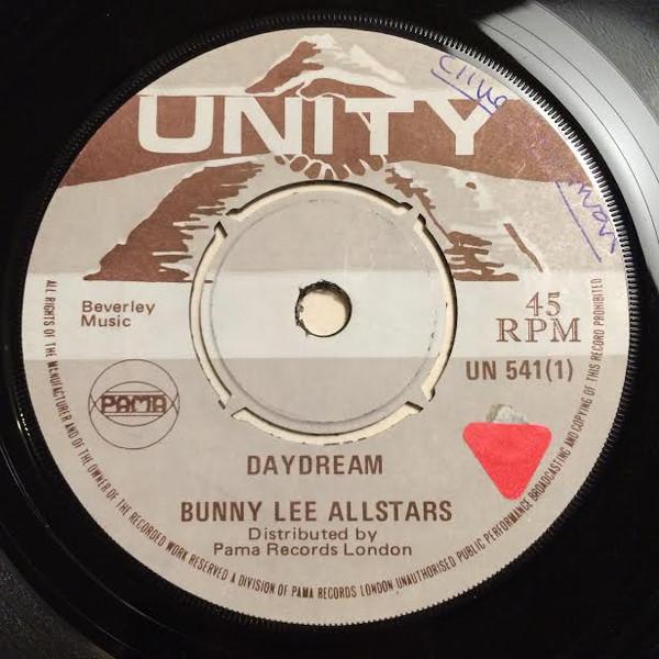 7inch Record BUNNY LEE ALLSTARS Daydream UN541 Unity 1969 UK Reggae Ska Dub Used
7inch Record BUNNY LEE ALLSTARS Daydream UN541 Unity 1969 UK Reggae Ska Dub Used