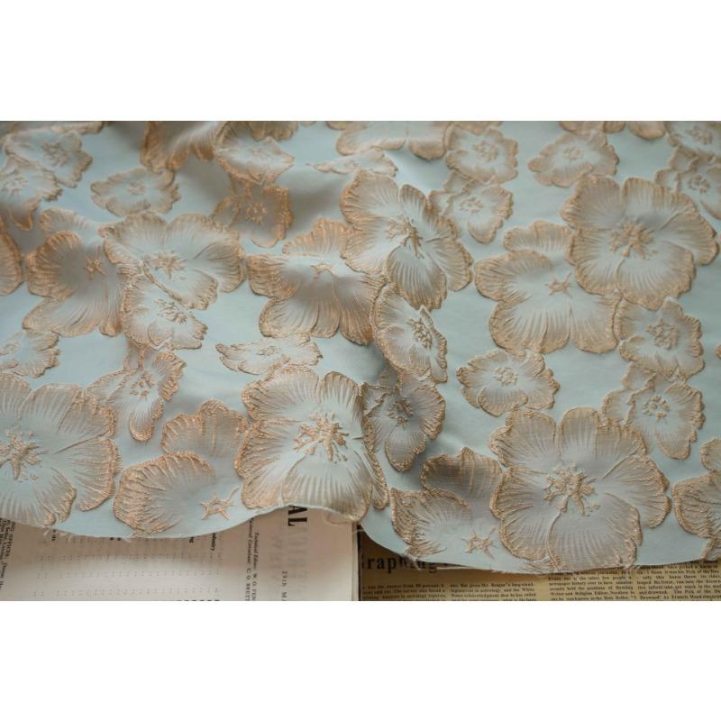 Отличительная элегантная трехмерная тисненая ткань с тиснением в виде цветов для платьев в стиле ретро, весенние и осенние пальто, женские ткани для багажа и одежды 90cm*138cm
Отличительная элегантная трехмерная тисненая ткань с тиснением в виде цветов для платьев в стиле ретро, весенние и осенние пальто, женские ткани для багажа и одежды 90cm*138cm