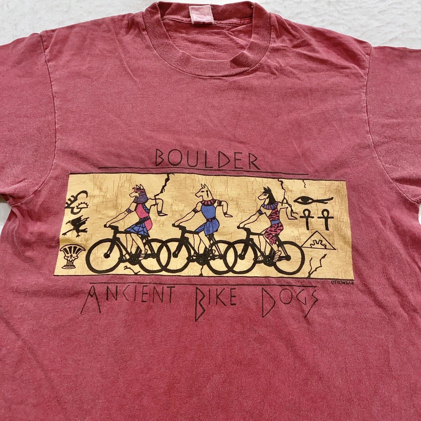 винтажная футболка 90-х BOULDER COLORADO ANCIENT BIKE DOGS РАЗМЕР S/M мягкая 3XL
винтажная футболка 90-х BOULDER COLORADO ANCIENT BIKE DOGS РАЗМЕР S/M мягкая 3XL