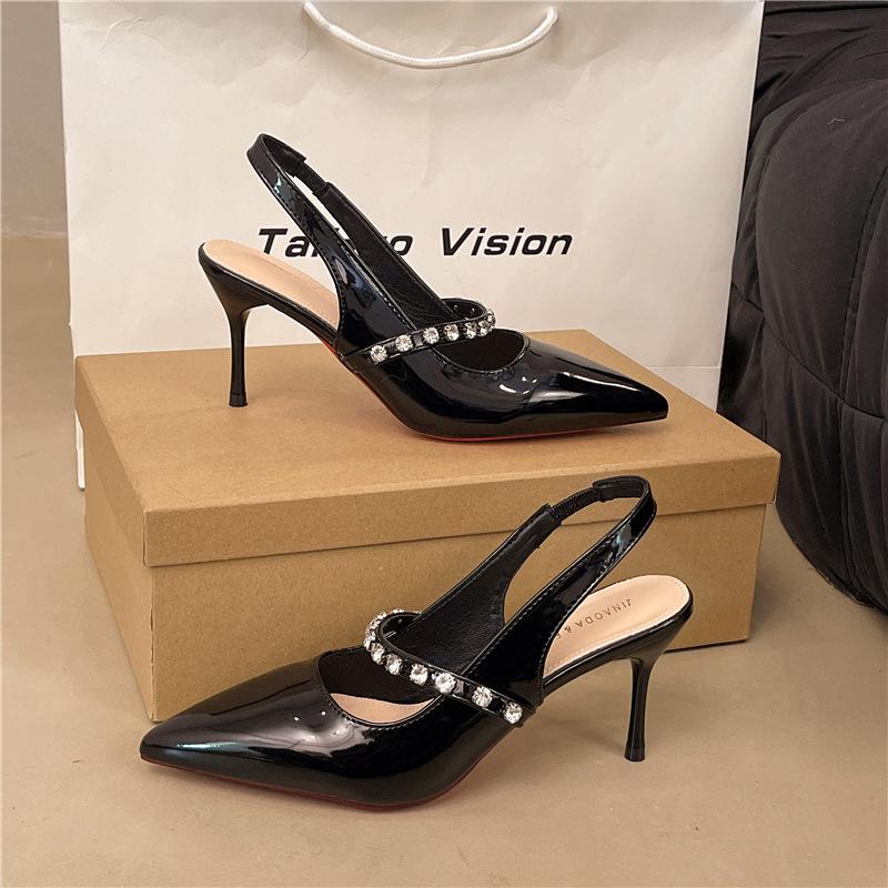 Туфли на высоком каблуке из лакированной кожи телесного розового цвета женские 2025 новая сказочная модель универсальные сандалии с закрытым носком с острым носком темпераментные одинарные туфли 40 чёрный
Туфли на высоком каблуке из лакированной кожи телесного розового цвета женские 2025 новая сказочная модель универсальные сандалии с закрытым носком с острым носком темпераментные одинарные туфли 40 чёрный