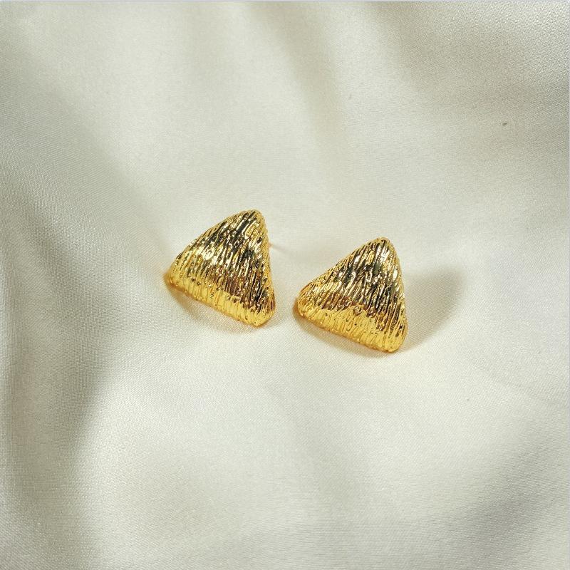 Геометрические плиссированные серьги из проволоки: Шикарный европейский и американский стиль для женщин золотой
Геометрические плиссированные серьги из проволоки: Шикарный европейский и американский стиль для женщин золотой