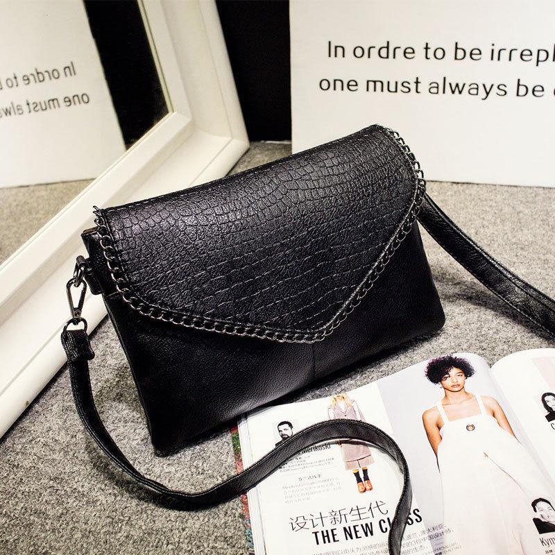 Female Shoulder Messenger Bags Casual Trendy Crossbody Bag Black PU 2026Trend Women Ste Print Chain Envelope Clutch Purses
Female Shoulder Messenger Bags Casual Trendy Crossbody Bag Black PU 2026Trend Women Ste Print Chain Envelope Clutch Purses