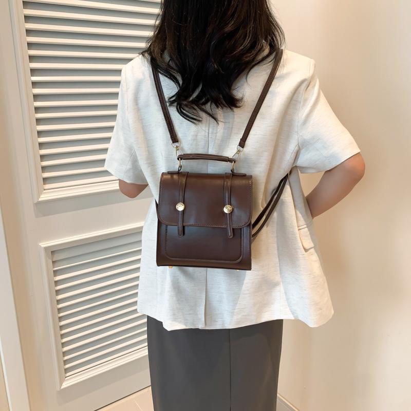 Large capacity fashion college style simple summer new casual women s shoulder backpack коричневий
Large capacity fashion college style simple summer new casual women s shoulder backpack коричневий