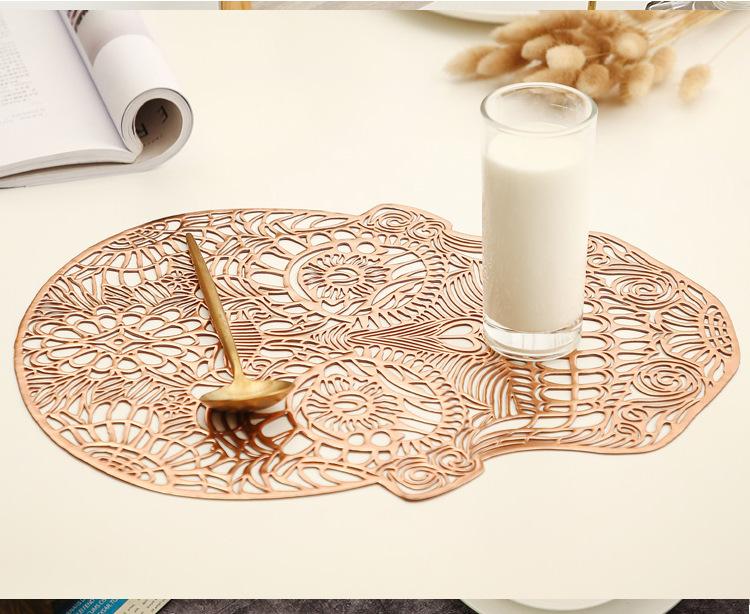 Skull Head Placemat Hollow PVC Halloween Home Decor Mat Personalized Creative Trend Meal Mat Table Decoration Accessories 38cm золотой
Skull Head Placemat Hollow PVC Halloween Home Decor Mat Personalized Creative Trend Meal Mat Table Decoration Accessories 38cm золотой