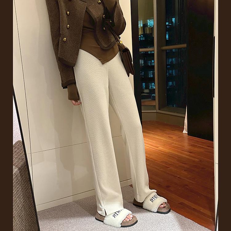 New Slit Women s Pants with Beautiful Velvet Narrow Version Straight-leg Pants for Women s High Waist Slim Trousers Plus Velvet Thicker S
New Slit Women s Pants with Beautiful Velvet Narrow Version Straight-leg Pants for Women s High Waist Slim Trousers Plus Velvet Thicker S