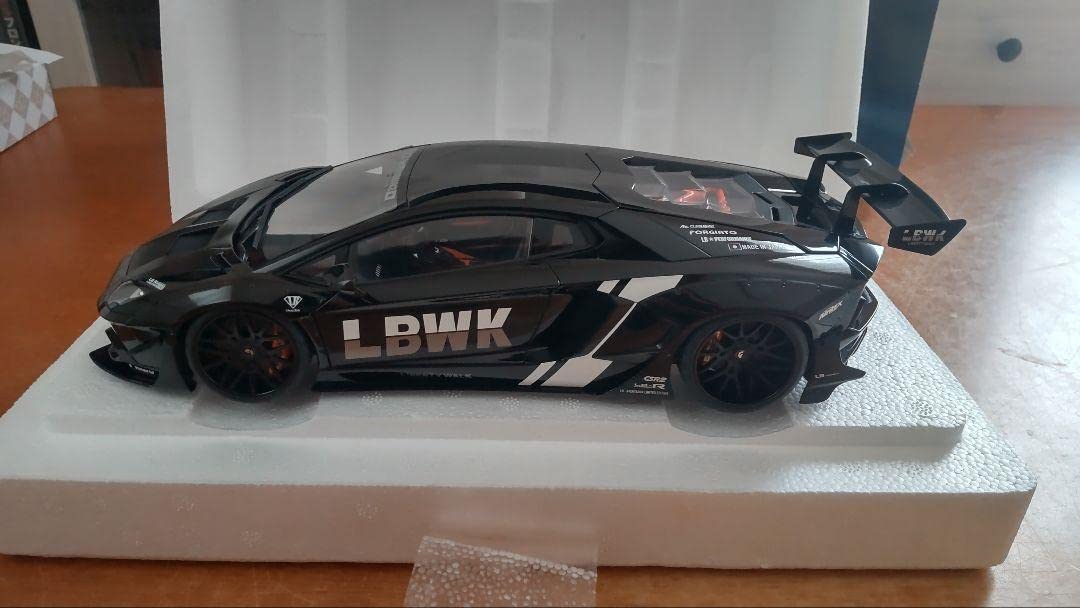 LBWK Миниатюрная машина 118 Auto Art
LBWK Миниатюрная машина 118 Auto Art