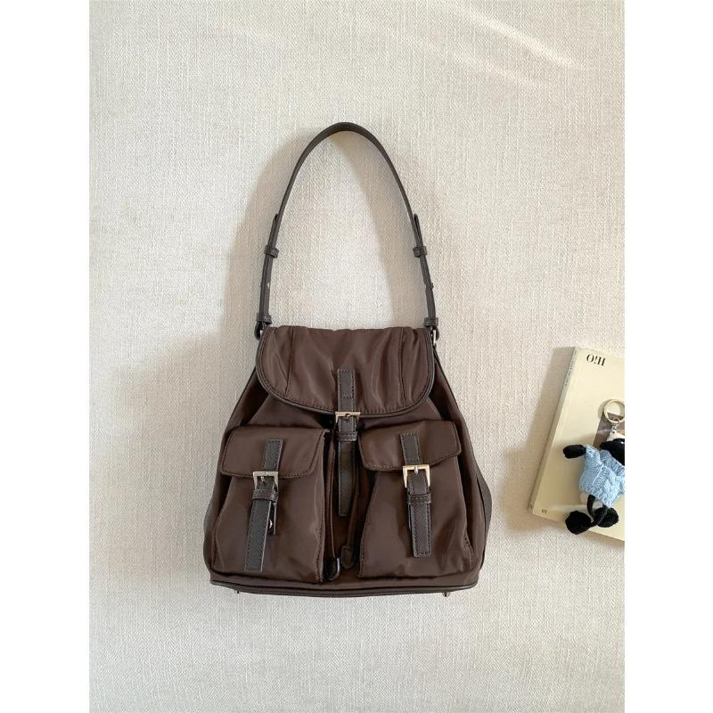 Korean Style Nyl Casual Top Handle Bag Women Large Capacity Bucket Bag Fashi Tote Shoulder Texture Simple and Versatile Bag кофейный
Korean Style Nyl Casual Top Handle Bag Women Large Capacity Bucket Bag Fashi Tote Shoulder Texture Simple and Versatile Bag кофейный