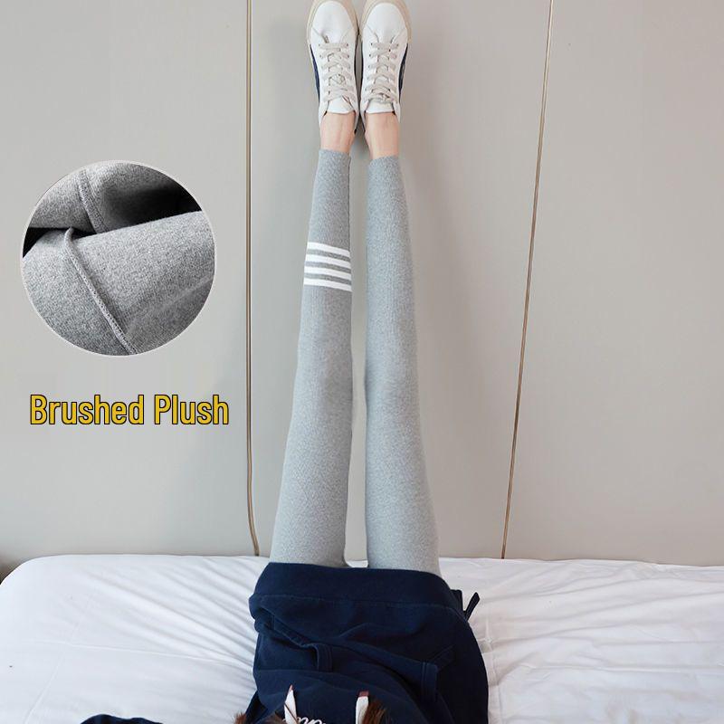 Women s Gray Ribbed Thermal Leggings, Fleece-Lined & Slimming, Ideal for Autumn/Winter, Small Leg Fit, Tight Cotton Pants for Outdoor Wear Large
Women s Gray Ribbed Thermal Leggings, Fleece-Lined & Slimming, Ideal for Autumn/Winter, Small Leg Fit, Tight Cotton Pants for Outdoor Wear Large