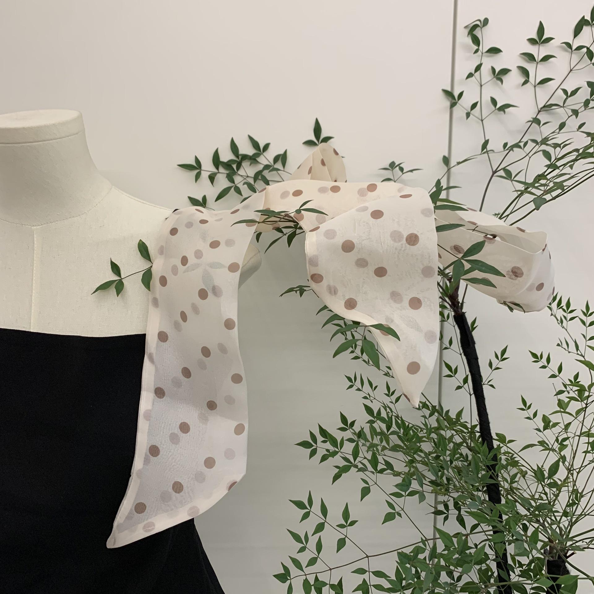 Fashion Polka Dot Diagonal Streamer Female Organza Silky Smooth Decorative Scarf Not Easy To Wrinkle Silk Scarf Casual Lazy Style Thin 9-175
Fashion Polka Dot Diagonal Streamer Female Organza Silky Smooth Decorative Scarf Not Easy To Wrinkle Silk Scarf Casual Lazy Style Thin 9-175