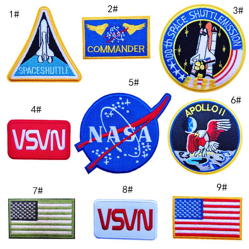 DIY вышивка-патч «Астронавт на планете» - Термонаклейка для одежды
DIY вышивка-патч «Астронавт на планете» - Термонаклейка для одежды