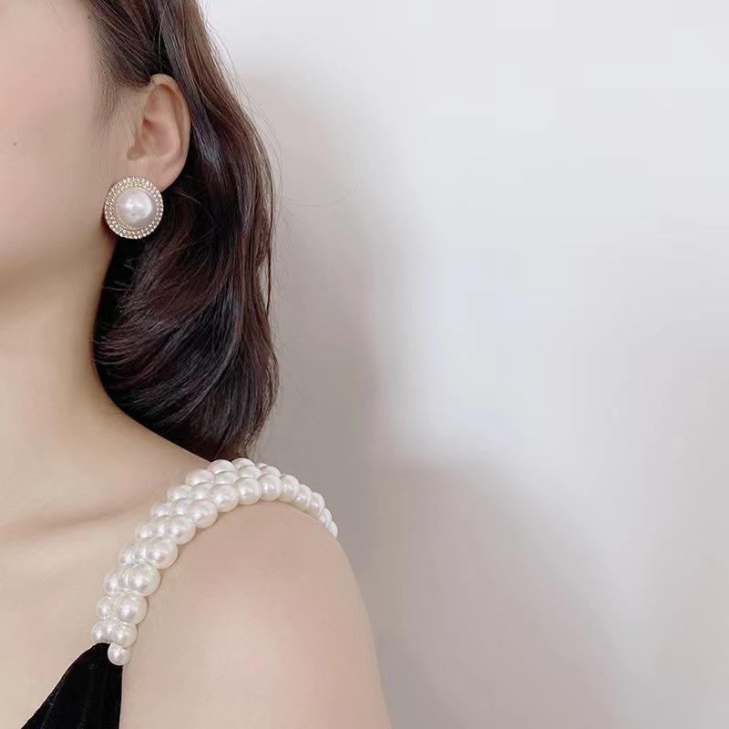 1Pair Simple Elegant Temperament Pearl Earrings For Women Girls Versatile Trendy Earrings Party Jewelry Accessories Gifts
1Pair Simple Elegant Temperament Pearl Earrings For Women Girls Versatile Trendy Earrings Party Jewelry Accessories Gifts