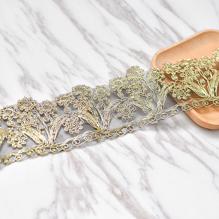 Золотая нить Черная сетка Низ Французское костяное кружево, Студийное свадебное платье Украшение Юбка Ручная работа DIY Аксессуары Gold bone line + black background, one yard price.
Золотая нить Черная сетка Низ Французское костяное кружево, Студийное свадебное платье Украшение Юбка Ручная работа DIY Аксессуары Gold bone line + black background, one yard price.