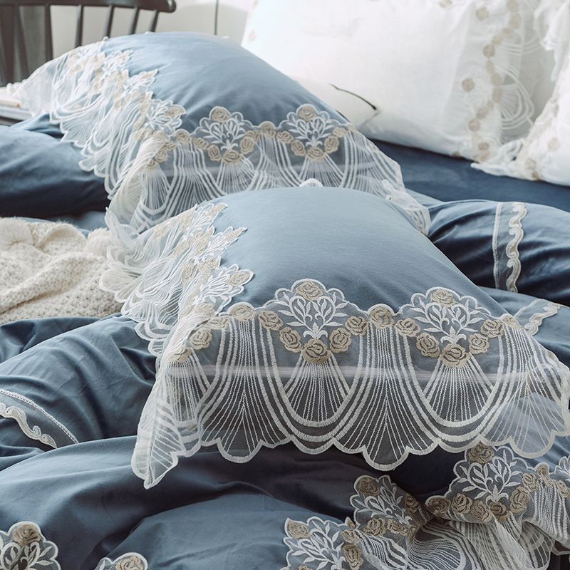 Наволочка с кружевом в стиле принцессы из кристального бархата для зимнего тепла, однотонная взрослая гарнитура 48*74cm【2pcs】 синий
Наволочка с кружевом в стиле принцессы из кристального бархата для зимнего тепла, однотонная взрослая гарнитура 48*74cm【2pcs】 синий