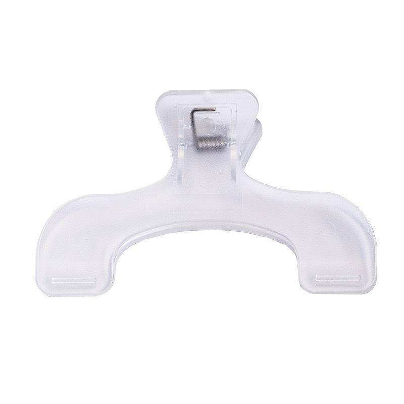 1-4pc Transparent Plastic Book Clip Reading Aid Fixed Book Holder Prevent Page Turning Practical Note Score Holder Page Marker
1-4pc Transparent Plastic Book Clip Reading Aid Fixed Book Holder Prevent Page Turning Practical Note Score Holder Page Marker
