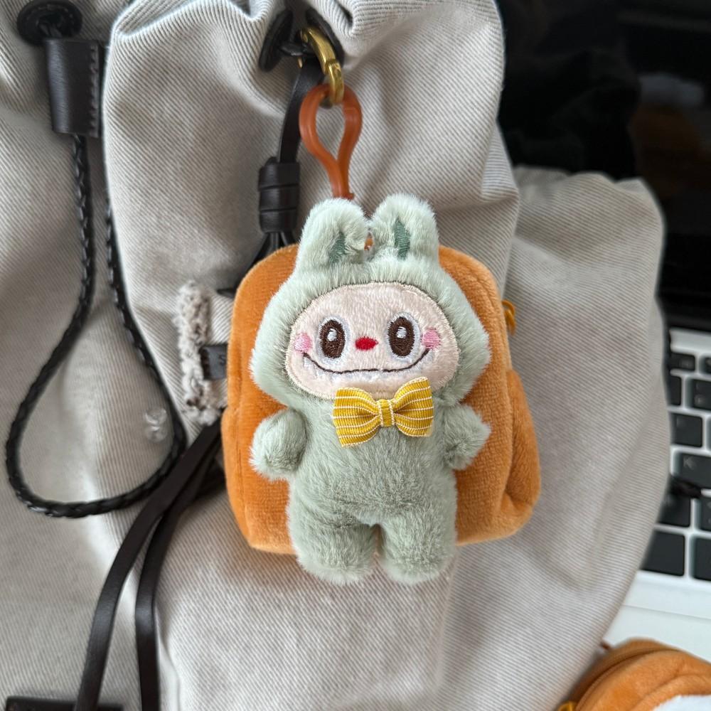 Милый плюшевый кулон-кошелек для монет в виде куклы Лабубу, брелок, маленькая подарочная монетница для девочек на день рождения зелёный
Милый плюшевый кулон-кошелек для монет в виде куклы Лабубу, брелок, маленькая подарочная монетница для девочек на день рождения зелёный