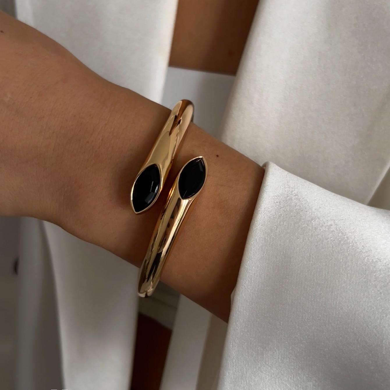 Ingemark Punk Vintage Irregular Metal Bangles for Women Fashion Statement Gold Color Spring Bracelets Couple Men Jewelry Gift
Ingemark Punk Vintage Irregular Metal Bangles for Women Fashion Statement Gold Color Spring Bracelets Couple Men Jewelry Gift
