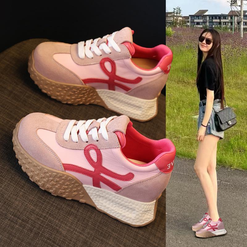 3A1 thick-soled inner height increase, moral training Forrest Gump dad shoes, women s spring and summer new muffin sports and leisure shoes 34 белый
3A1 thick-soled inner height increase, moral training Forrest Gump dad shoes, women s spring and summer new muffin sports and leisure shoes 34 белый