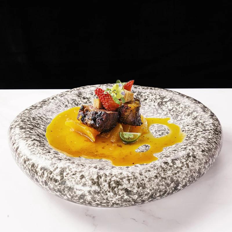 Керамическая тарелка особой формы Корейская кухня Имитация камня Западная еда Закуска Домашний ужин el Restaurant
Керамическая тарелка особой формы Корейская кухня Имитация камня Западная еда Закуска Домашний ужин el Restaurant