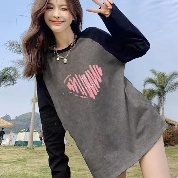 Plus Size Velvet Fleece Long Sleeve Mid-Length Women s Top - Stylish and Warm for Autumn/Winter XL - 60-70 kg
Plus Size Velvet Fleece Long Sleeve Mid-Length Women s Top - Stylish and Warm for Autumn/Winter XL - 60-70 kg