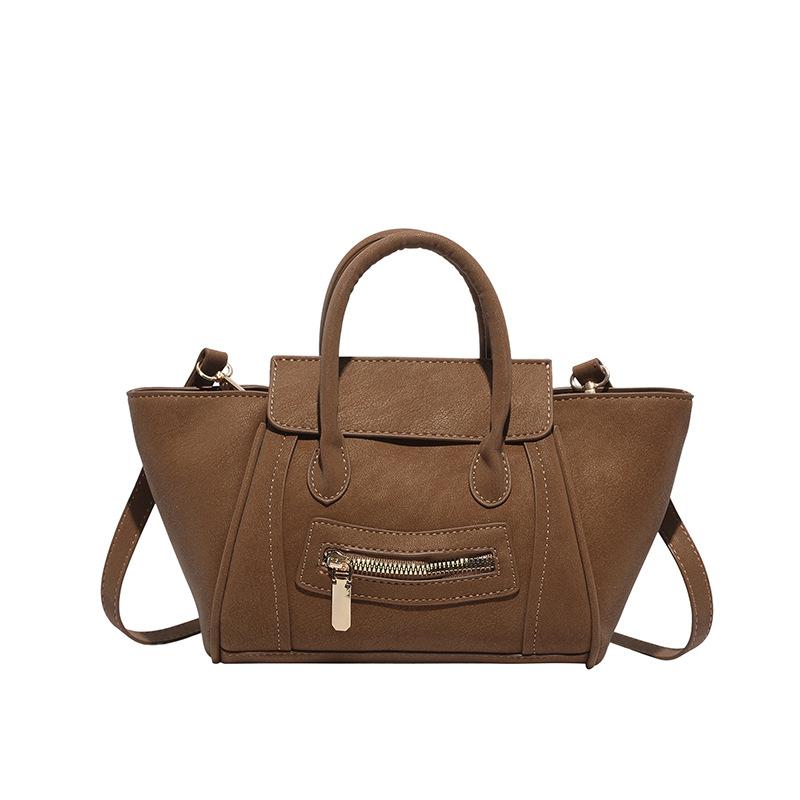 Structured Faux Leather Tote Bag Women s Fashion Handbag with Top Handle and Front Zip Pocket коричневий
Structured Faux Leather Tote Bag Women s Fashion Handbag with Top Handle and Front Zip Pocket коричневий