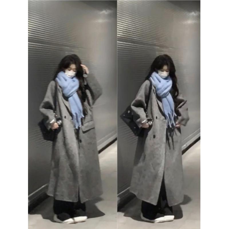 Straight Shoulder Women s Gray Woolen Coat - Petite High-End Autumn/Winter Korean Style Windbreaker 2025. Large
Straight Shoulder Women s Gray Woolen Coat - Petite High-End Autumn/Winter Korean Style Windbreaker 2025. Large