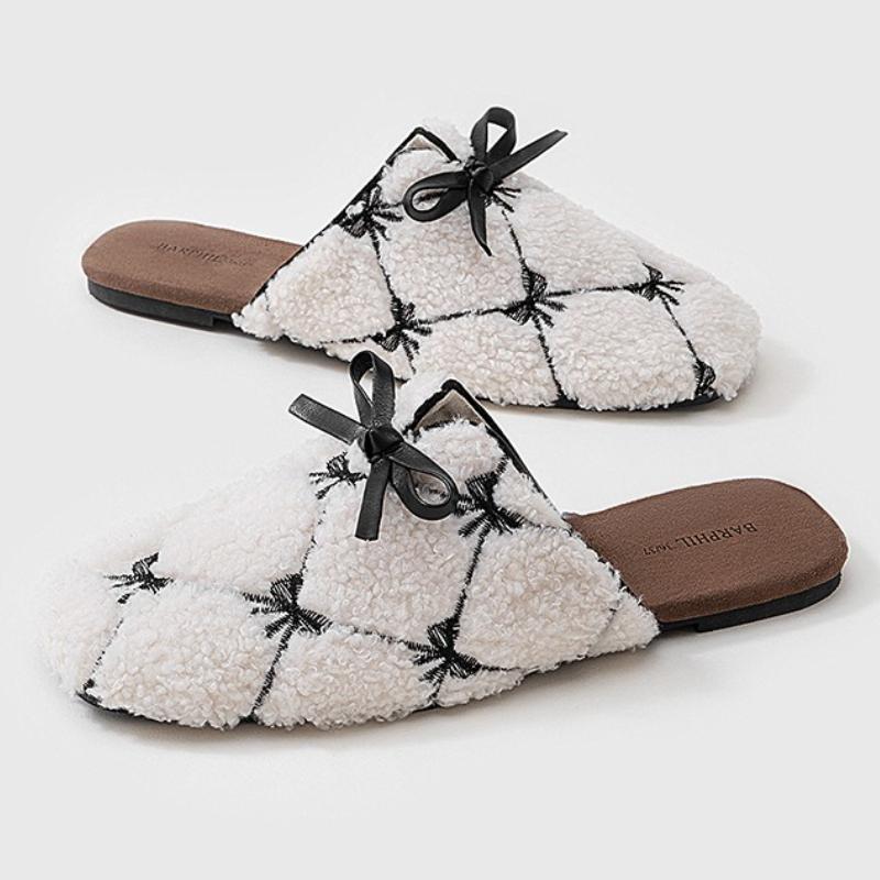 Модные милые домашние тапочки с декоративным бантом, женские модные клетчатые пушистые хлопковые тапочки, удобные нескользящие плоские современные тапочки 40-41 белый
Модные милые домашние тапочки с декоративным бантом, женские модные клетчатые пушистые хлопковые тапочки, удобные нескользящие плоские современные тапочки 40-41 белый