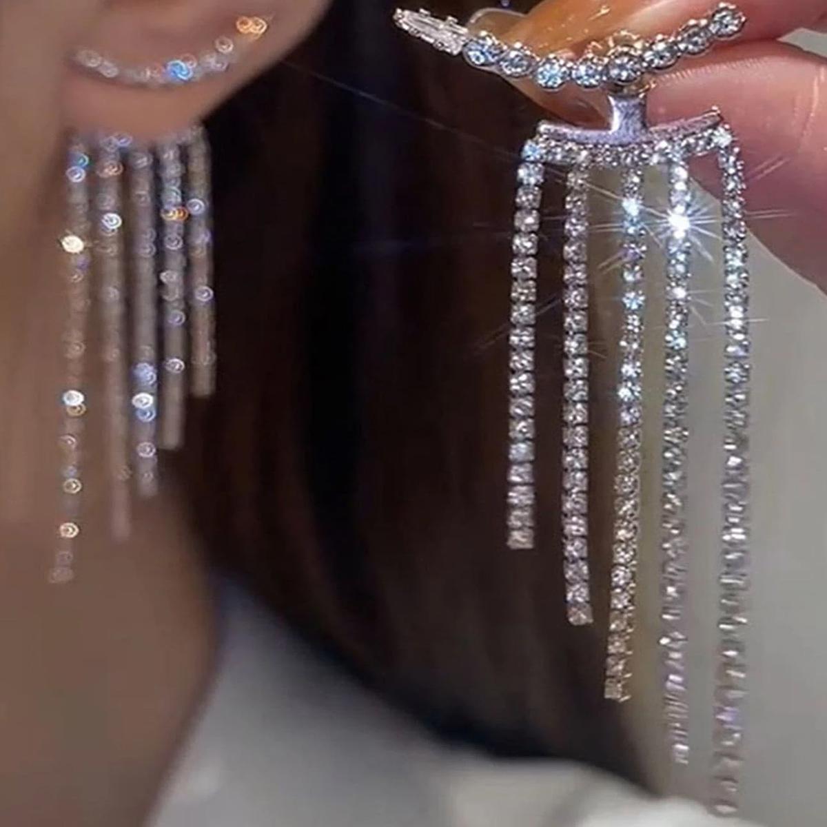 2 шт. Женские модные медные серьги-кисточки на цепочке с когтями, для улицы, путешествий, карнавала, банкета, вечеринки, праздничного наряда, подарок-233
2 шт. Женские модные медные серьги-кисточки на цепочке с когтями, для улицы, путешествий, карнавала, банкета, вечеринки, праздничного наряда, подарок-233