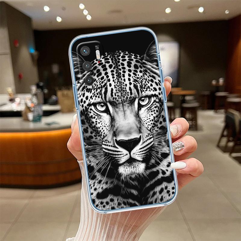 UP2 Animal Leopard Phone Case for Motorola Moto G10 G20 G30 G31 G32 G34 G35 G41 G42 G50 G51 G52 G55 G60 G60S G62 G71 G72 G75 Motorola Moto G55
UP2 Animal Leopard Phone Case for Motorola Moto G10 G20 G30 G31 G32 G34 G35 G41 G42 G50 G51 G52 G55 G60 G60S G62 G71 G72 G75 Motorola Moto G55
