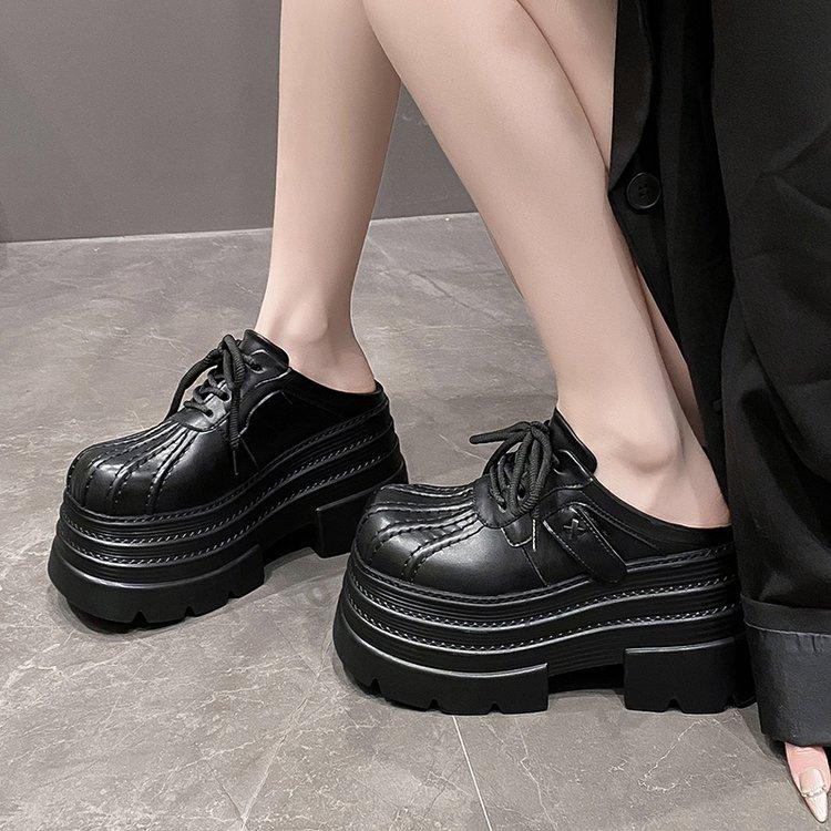 European big head lace-up muffin thick-soled bag head half slippers women wear small leather shoes versatile heightening loafers 2025 34 чорний
European big head lace-up muffin thick-soled bag head half slippers women wear small leather shoes versatile heightening loafers 2025 34 чорний