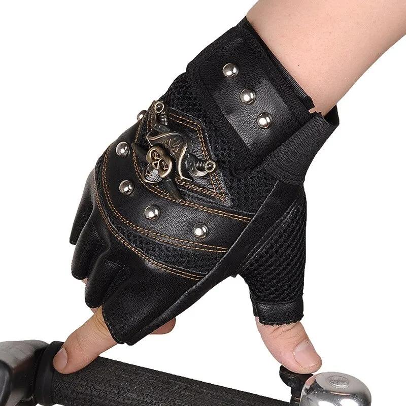 Pirate Captain PU Leather Fingerless Gloves Men Women Skulls Rivet Mitts Hip Hop Gym Gloves Female Moto Half Finger Gloves чёрный
Pirate Captain PU Leather Fingerless Gloves Men Women Skulls Rivet Mitts Hip Hop Gym Gloves Female Moto Half Finger Gloves чёрный
