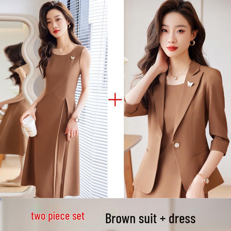 Professional Women s Spring/Autumn Suit Set: Blazer Jacket & Skirt Dress for Formal Work Wear 2XL
Professional Women s Spring/Autumn Suit Set: Blazer Jacket & Skirt Dress for Formal Work Wear 2XL