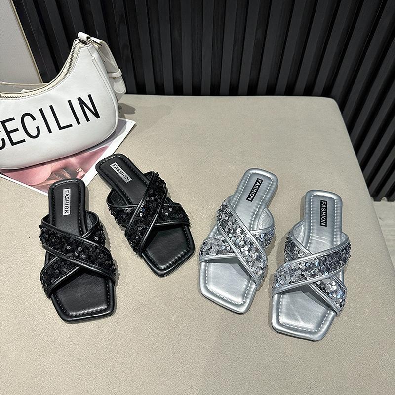 Sequined cool slippers outer wear women s new summer square head cross beach shoes large size one-pedal flats 35
Sequined cool slippers outer wear women s new summer square head cross beach shoes large size one-pedal flats 35