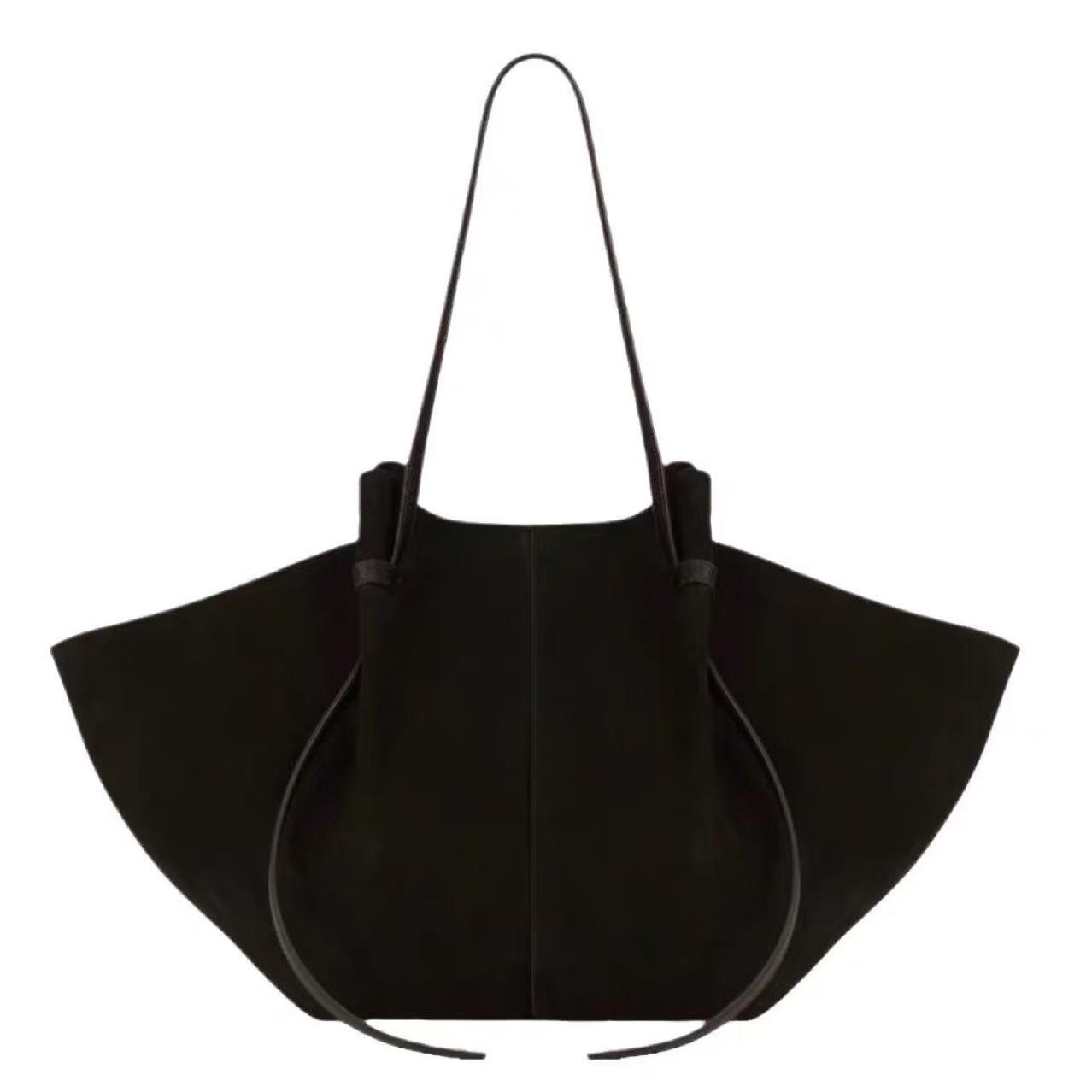 Women s Shoulder Bag Suede Nubuck Large Capacity Hand-held Wing Tote Bag Designer Lg Shoulder Strap Shopping Roomy Bags New
Women s Shoulder Bag Suede Nubuck Large Capacity Hand-held Wing Tote Bag Designer Lg Shoulder Strap Shopping Roomy Bags New