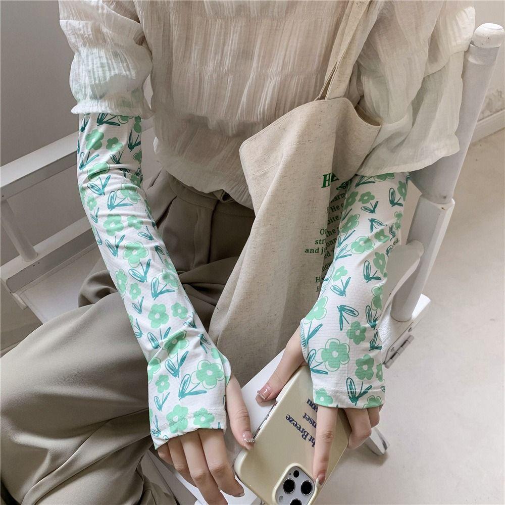 Driving Animal Cartoon For Student Cooling Sleeves Ice Silk sleeve Sun Protection Arm Sleeves
Driving Animal Cartoon For Student Cooling Sleeves Ice Silk sleeve Sun Protection Arm Sleeves
