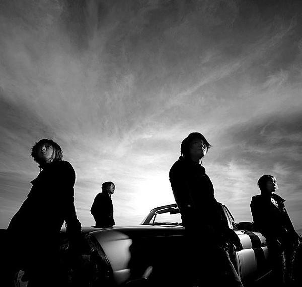 CD GLAY Love Is Beautiful TOCT26188 Capitol Records 2006 Japan ObiJapanese PopRock Used
CD GLAY Love Is Beautiful TOCT26188 Capitol Records 2006 Japan ObiJapanese PopRock Used