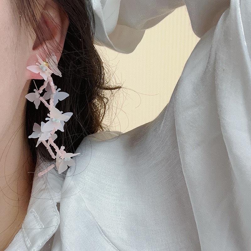 Rice Bead Acrylic Butterfly Tassel Earrings Fashion Long Earrings Light Luxury Premium Versatile Earrings
Rice Bead Acrylic Butterfly Tassel Earrings Fashion Long Earrings Light Luxury Premium Versatile Earrings