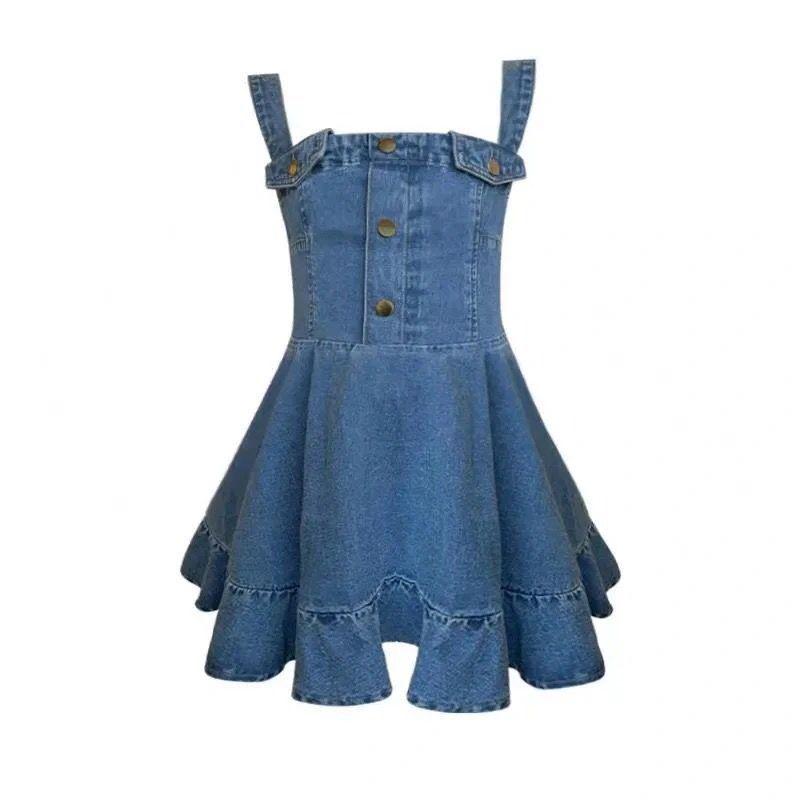 Korean Style Wearable Slimming Denim Dress with Cinched Waist and Ruffle Straps Small
Korean Style Wearable Slimming Denim Dress with Cinched Waist and Ruffle Straps Small