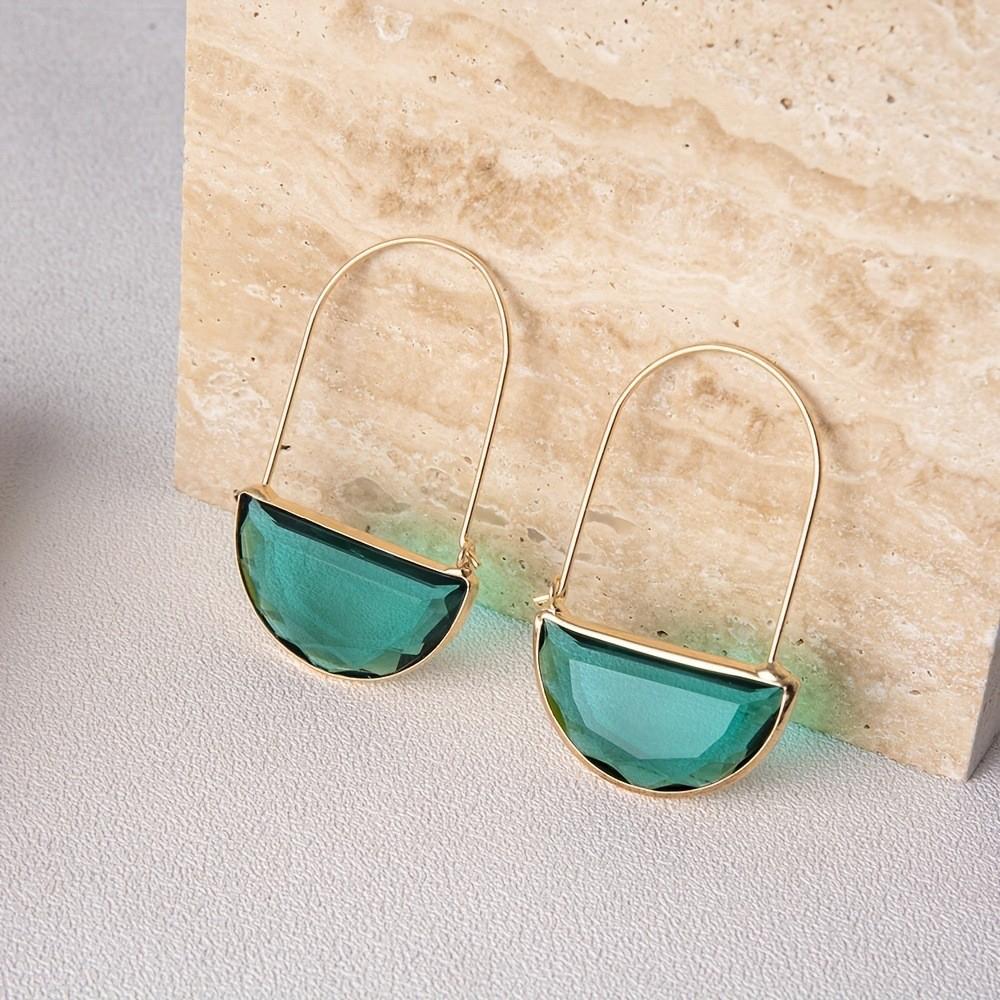 Half Arc Crystal Earrings Lightweight Geometric Dangle Earrings with Metal Frame and Faceted Crystal Design for Everyday Wear and Special Occasions One Size зелёный
Half Arc Crystal Earrings Lightweight Geometric Dangle Earrings with Metal Frame and Faceted Crystal Design for Everyday Wear and Special Occasions One Size зелёный