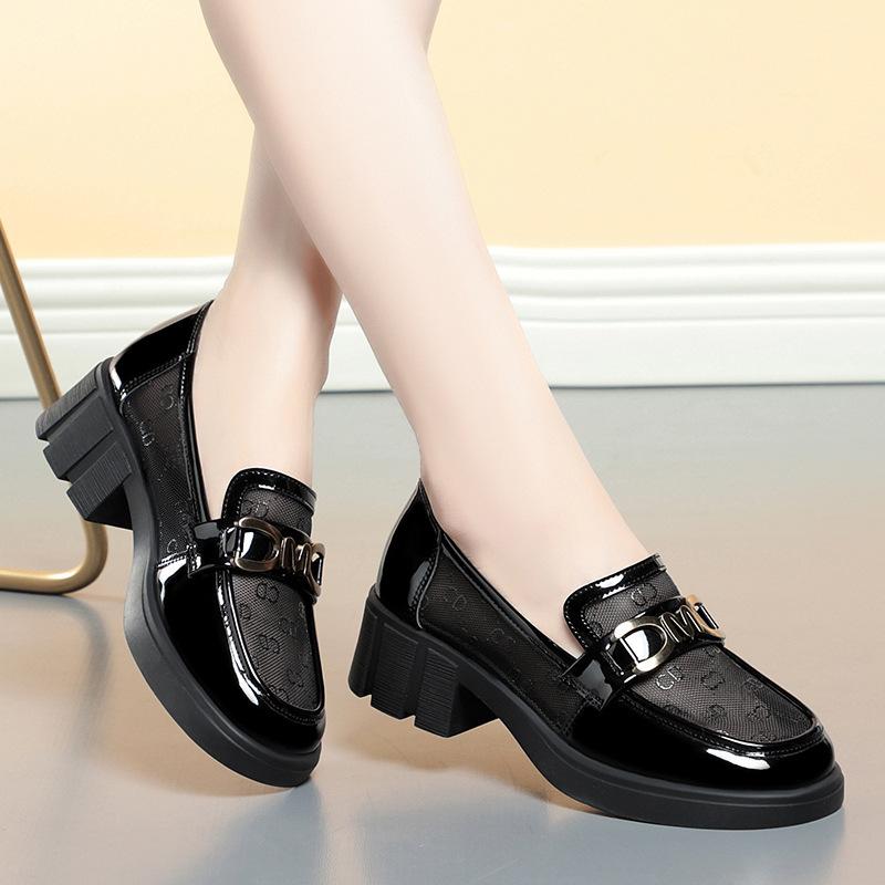 Летние британские сетчатые мокасины с полыми лоферами, женская обувь, модная мягкая кожа 2025 года, ретро-офисная обувь, туфли-лодочки, простые 36(Foot23cm)
Летние британские сетчатые мокасины с полыми лоферами, женская обувь, модная мягкая кожа 2025 года, ретро-офисная обувь, туфли-лодочки, простые 36(Foot23cm)