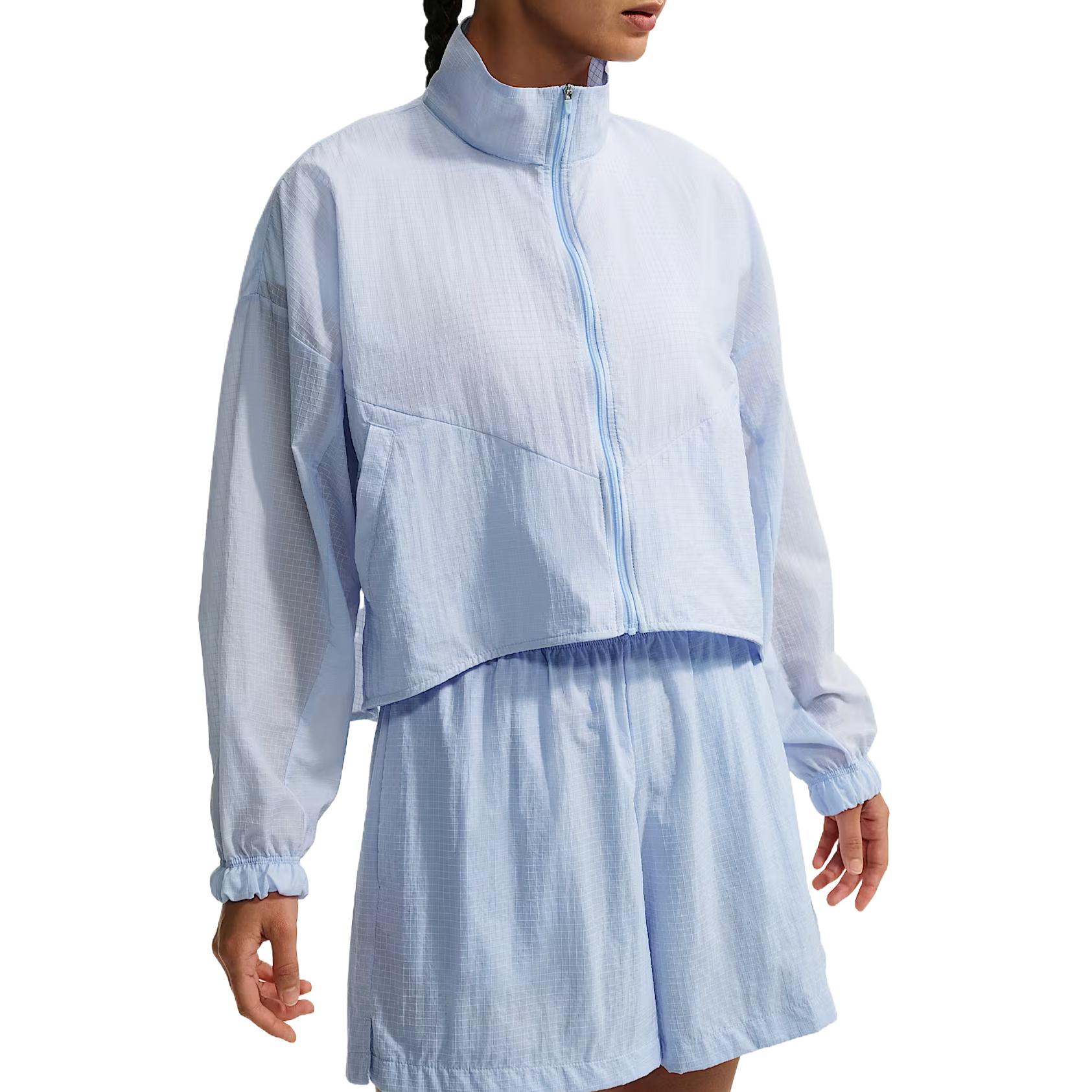 Nike Lightweight Tear-Resistant Solid Jacket Women jackets IF0588407 XS
Nike Lightweight Tear-Resistant Solid Jacket Women jackets IF0588407 XS