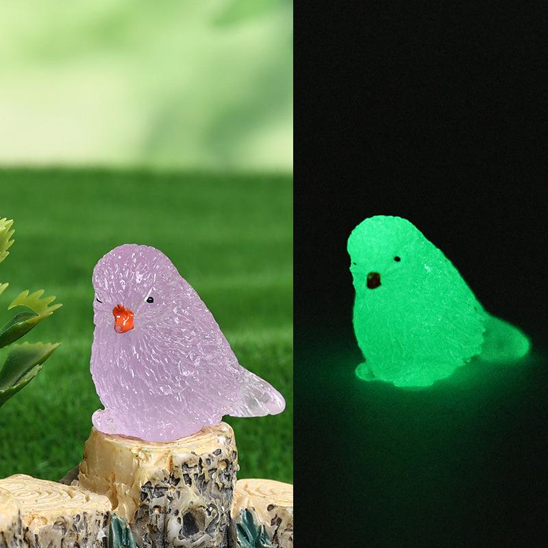 Светящееся украшение из смолы в виде птицы: Креативный ландшафтный аксессуар
Светящееся украшение из смолы в виде птицы: Креативный ландшафтный аксессуар